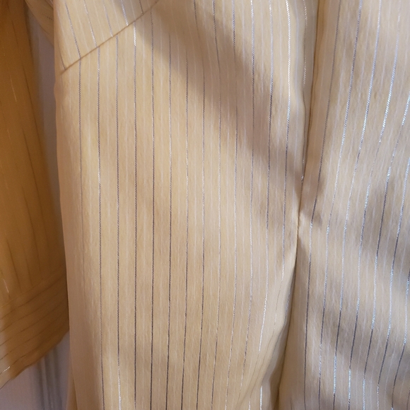 DCC STRETCH YELLOW WITH SILVER THREAD BLOUSE S Lge - Picture 3 of 9